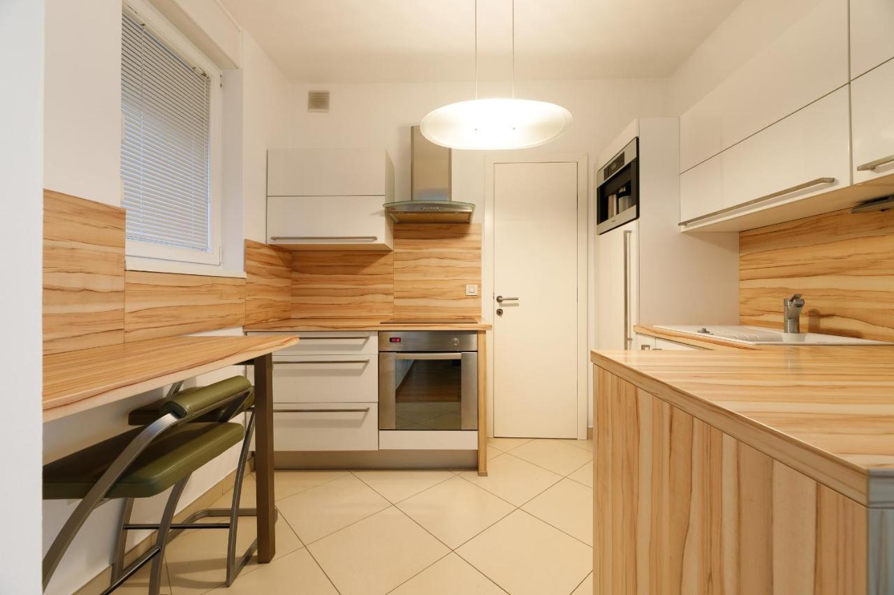 Luxury Sara Apartment